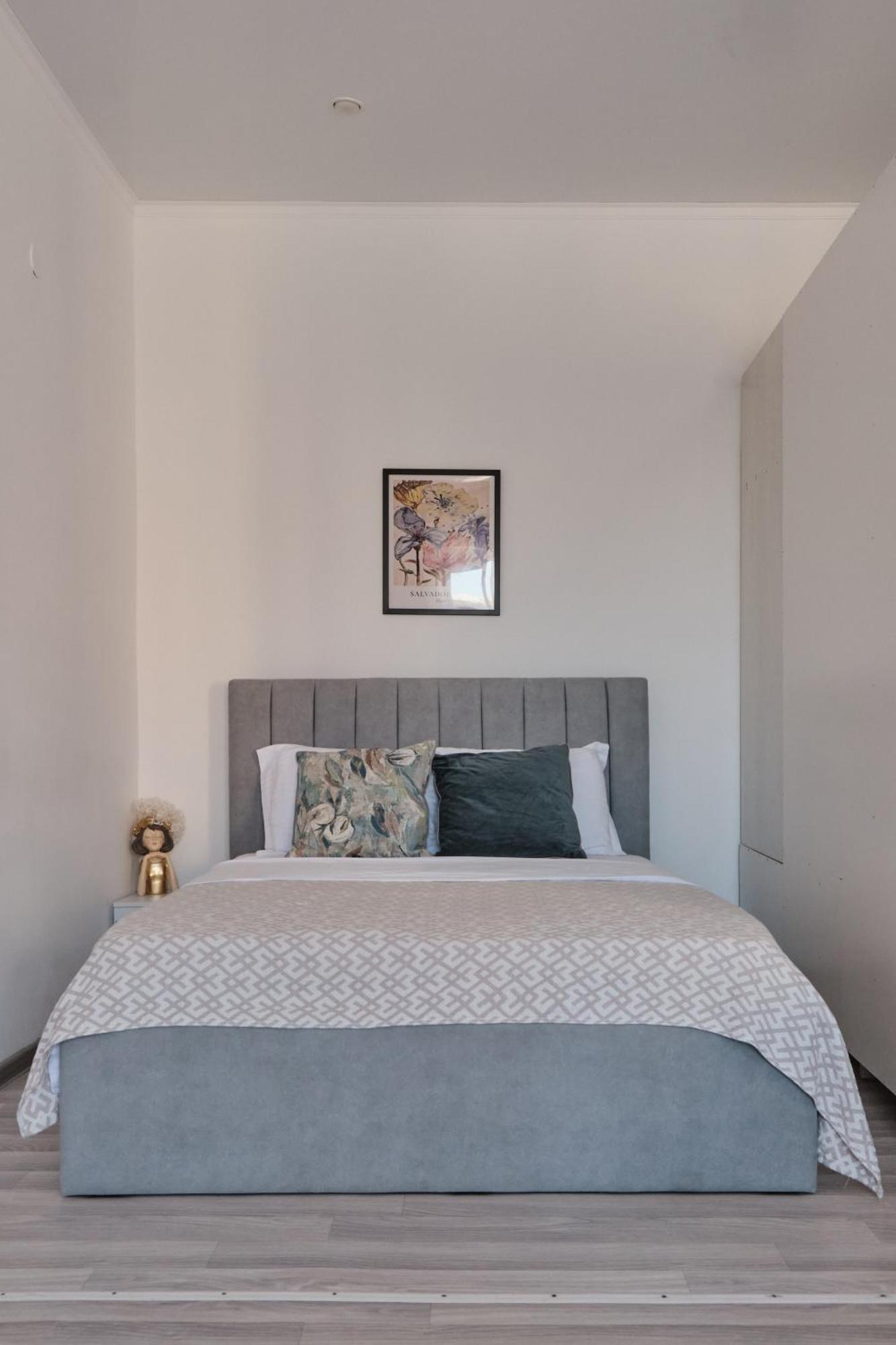 Seven City Apartments Σεμέι Εξωτερικό φωτογραφία