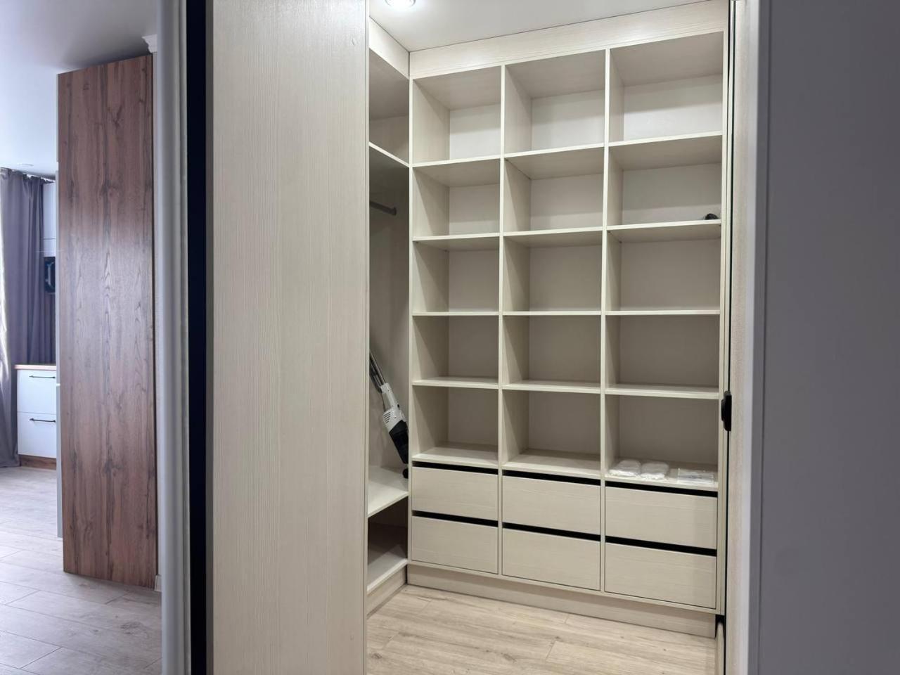 Seven City Apartments Σεμέι Εξωτερικό φωτογραφία