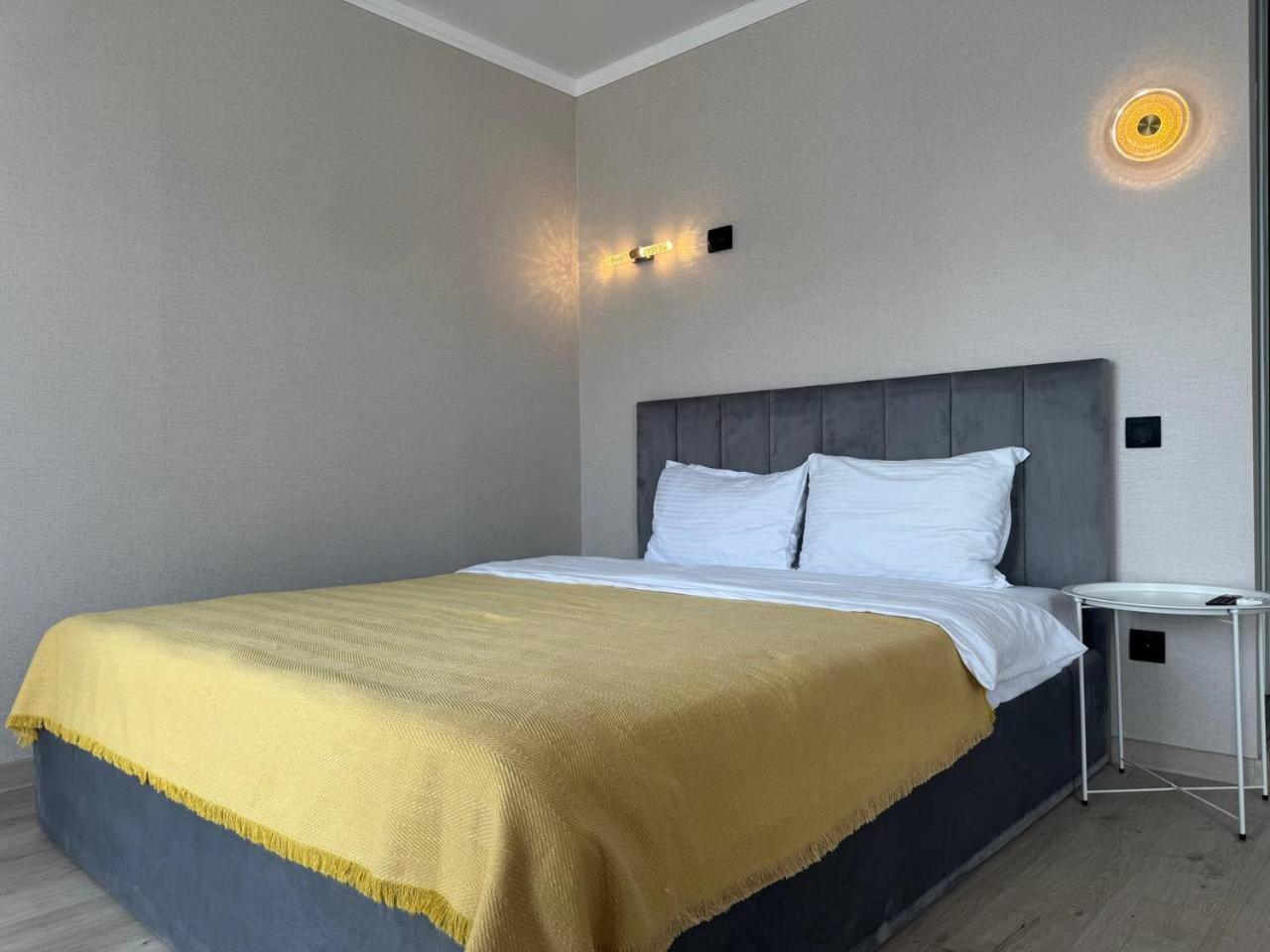 Seven City Apartments Σεμέι Εξωτερικό φωτογραφία