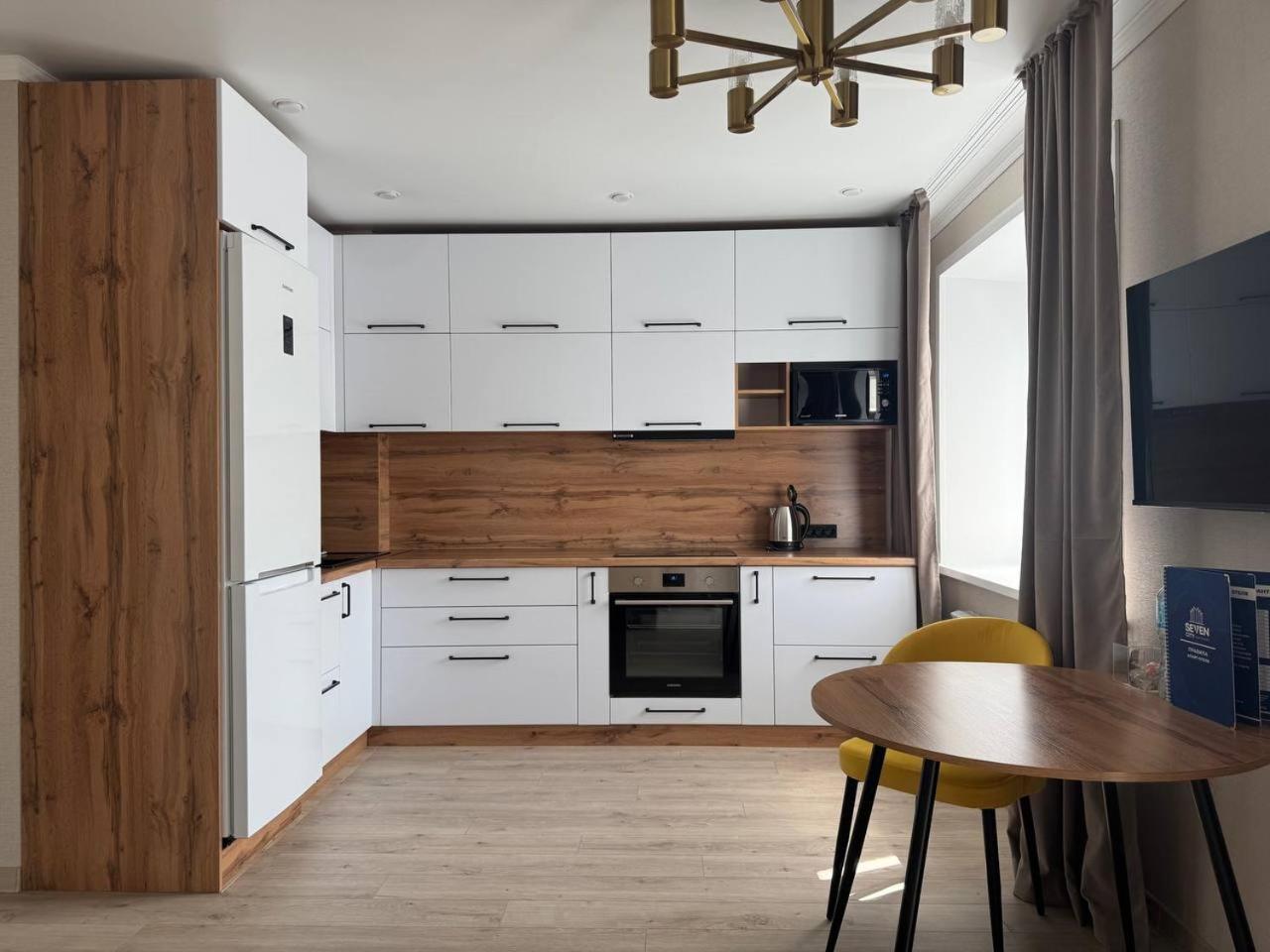 Seven City Apartments Σεμέι Εξωτερικό φωτογραφία