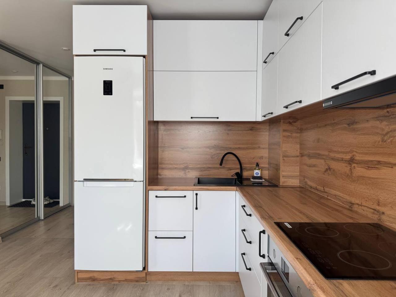 Seven City Apartments Σεμέι Εξωτερικό φωτογραφία
